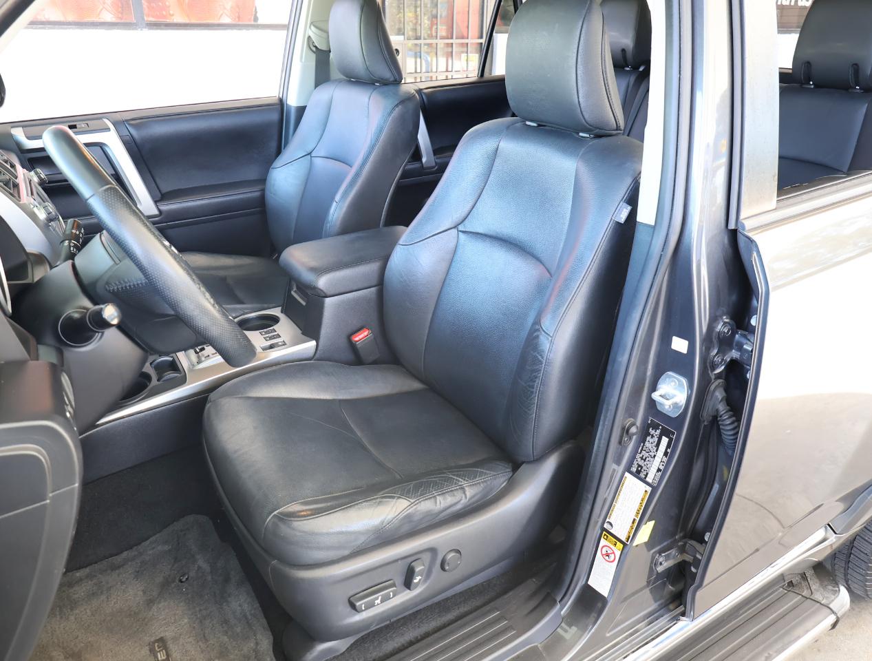 Toyota 4Runner SR5 2012