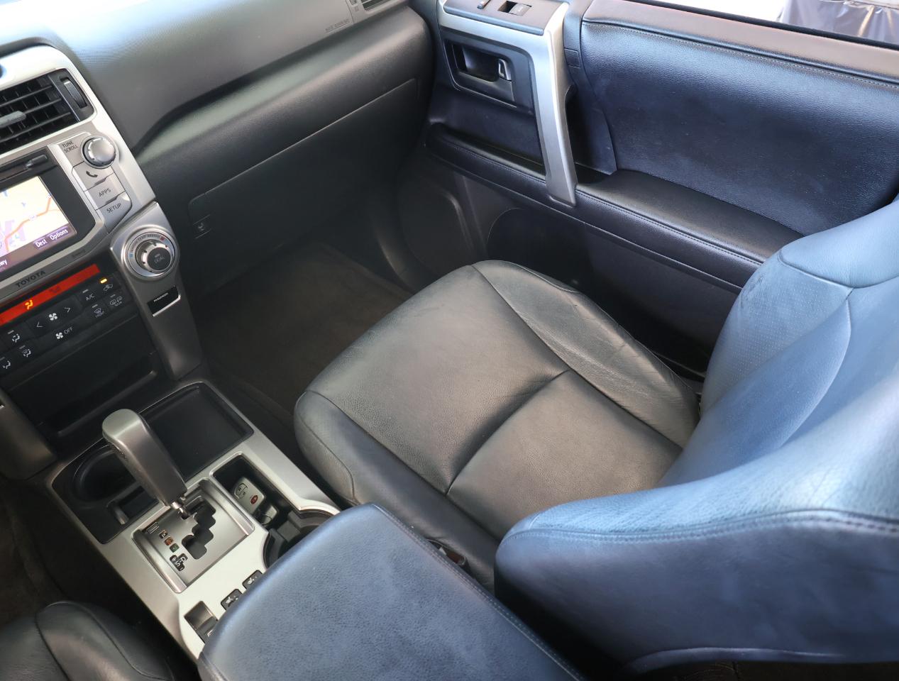 Toyota 4Runner SR5 2012