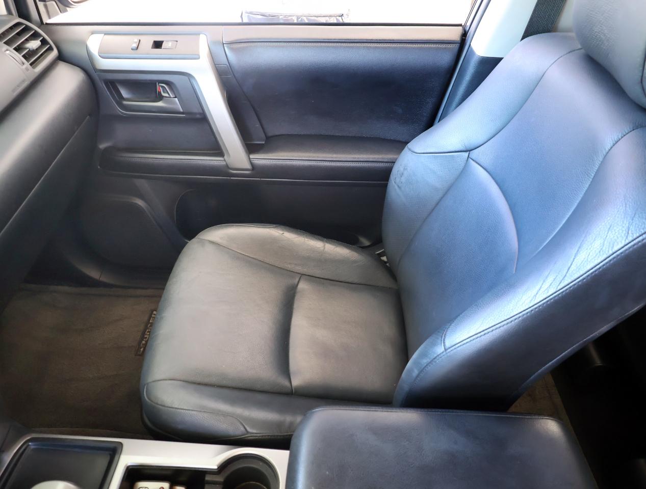 Toyota 4Runner SR5 2012