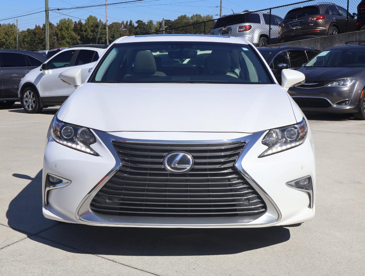 Lexus ES 350 Sedan 2016