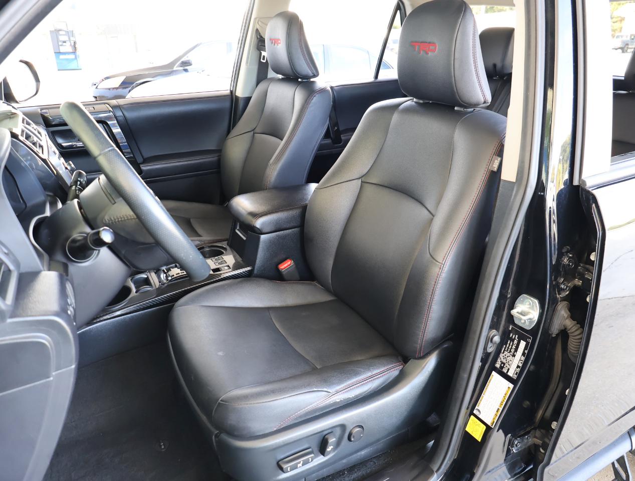 Toyota 4Runner TRD PRO 4WD 2022
