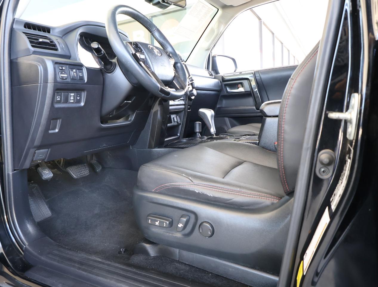 Toyota 4Runner TRD PRO 4WD 2022