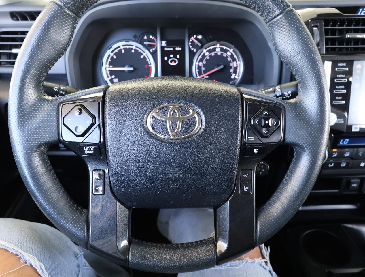 Toyota 4Runner TRD PRO 4WD 2022
