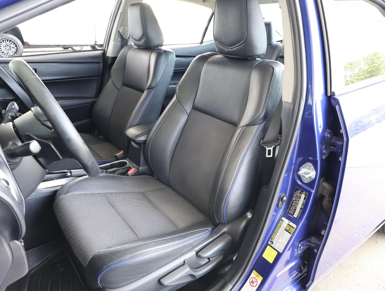 Toyota Corolla SE 2017