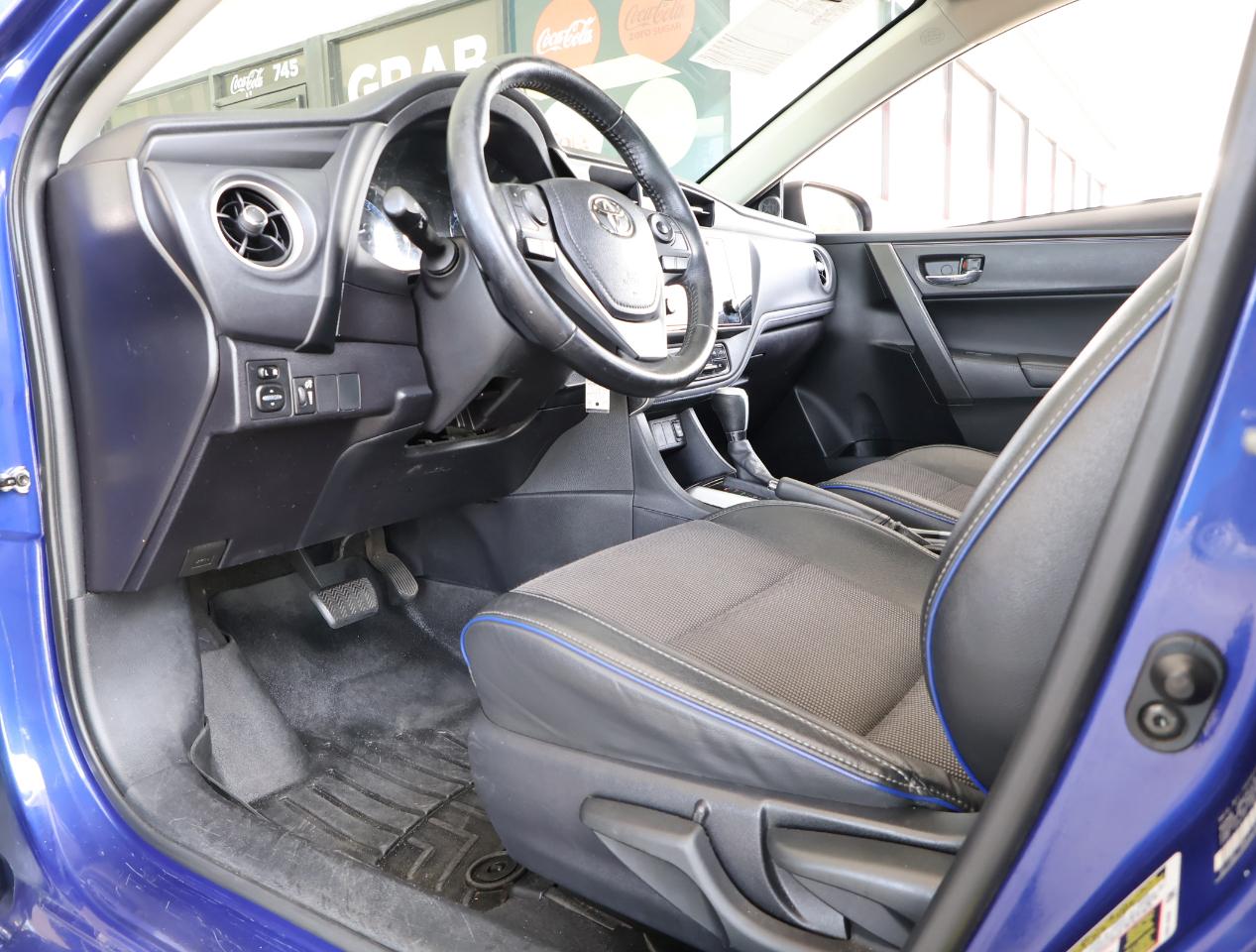Toyota Corolla SE 2017