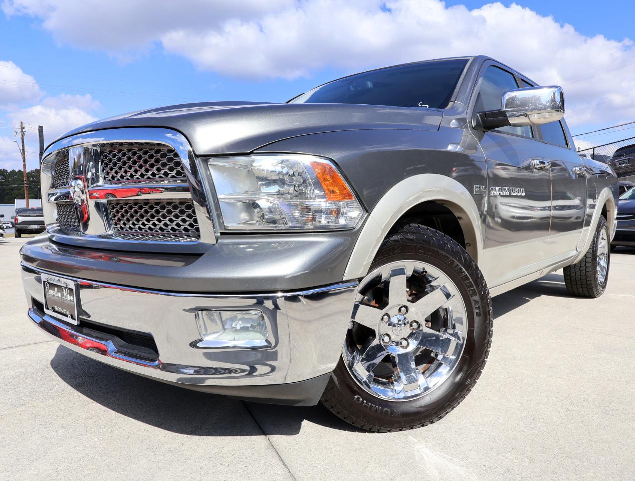 RAM 1500 Laramie Crew Cab 2WD 2011
