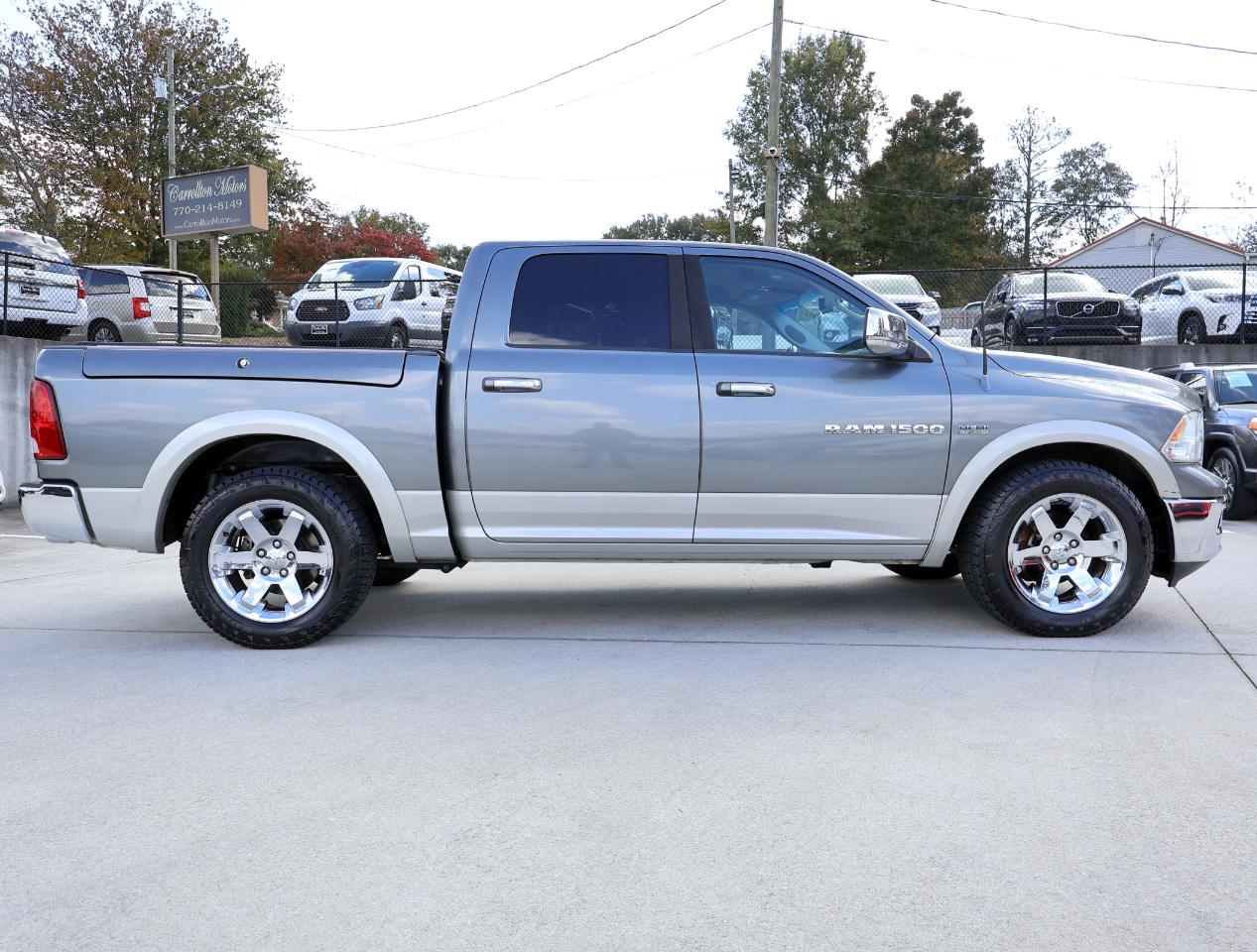 RAM 1500 Laramie Crew Cab 2WD 2011