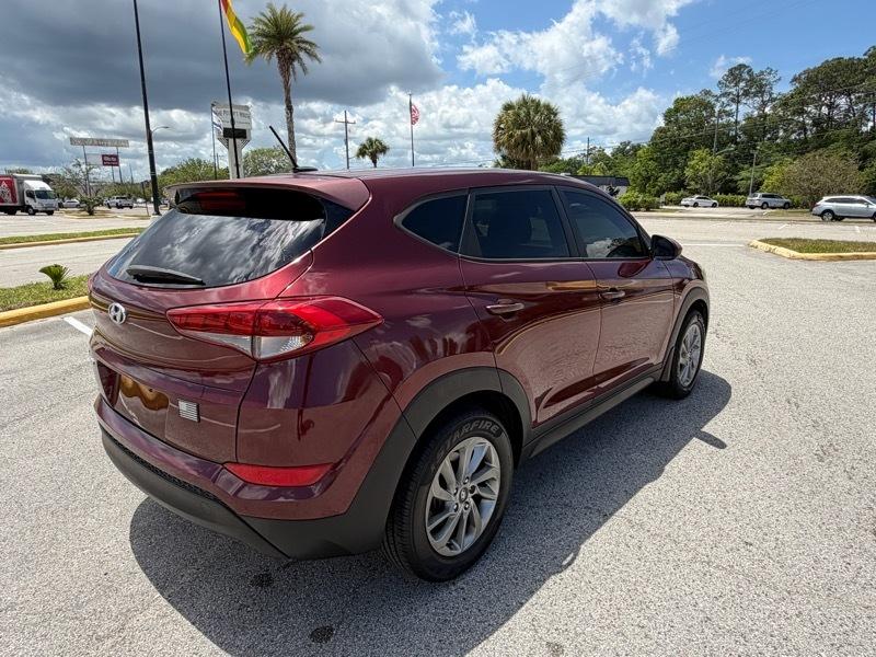 Hyundai Tucson SE 2016