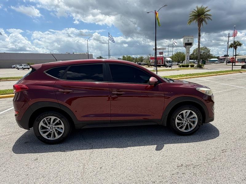 Hyundai Tucson SE 2016