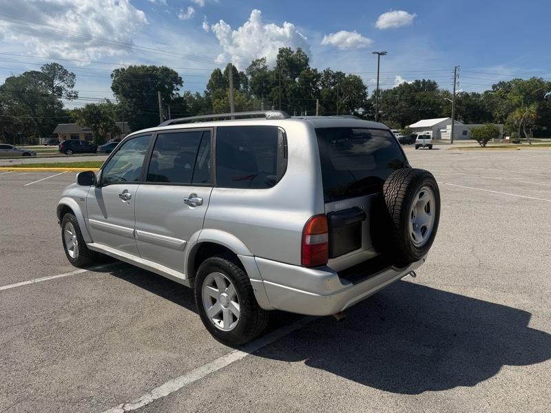 Suzuki XL-7 Touring 4WD 2003