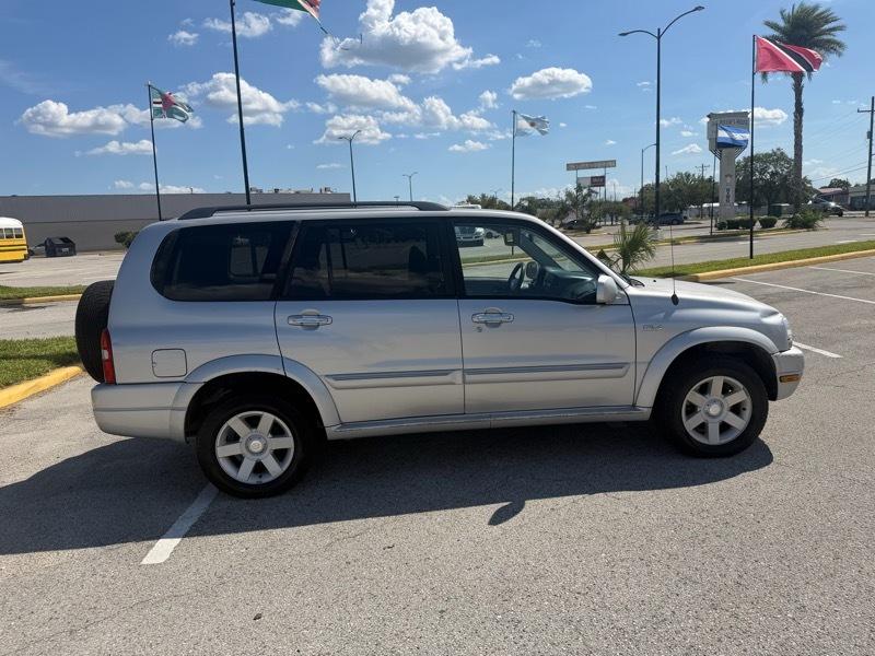 Suzuki XL-7 Touring 4WD 2003