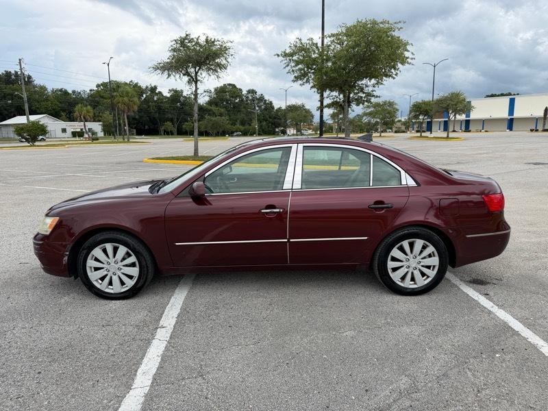 Hyundai Sonata SE 2010