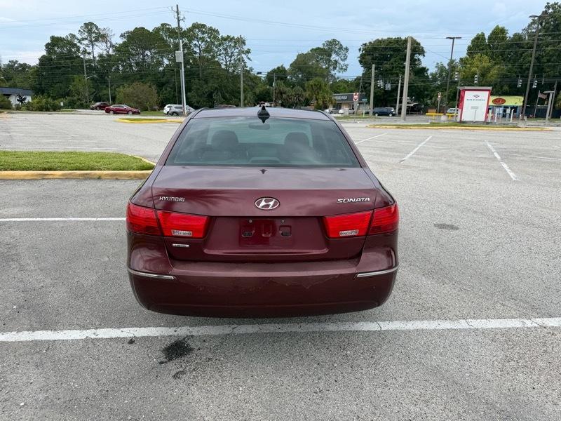 Hyundai Sonata SE 2010