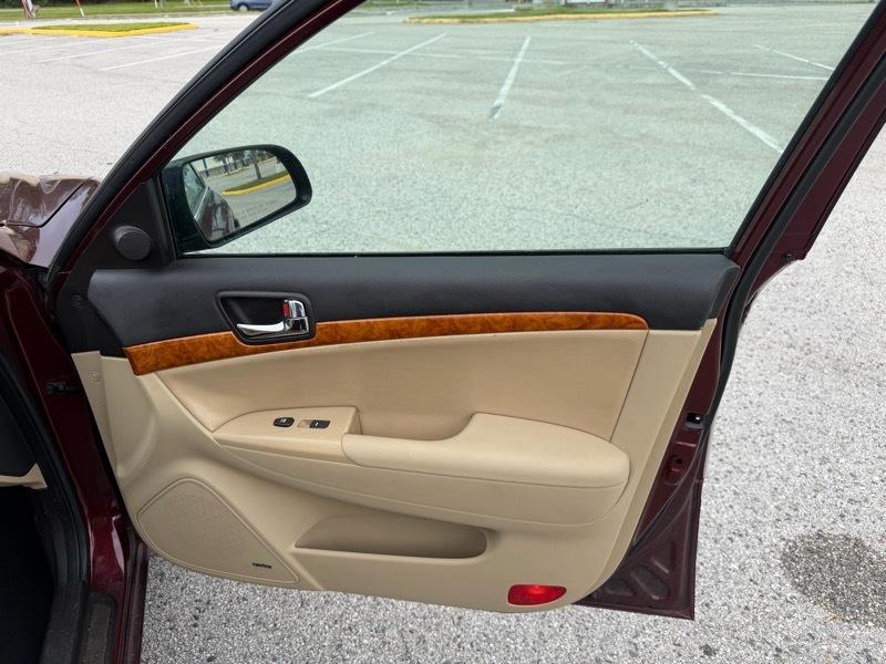Hyundai Sonata SE 2010