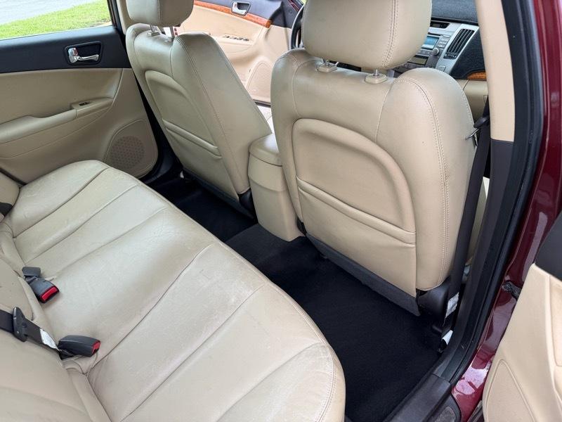 Hyundai Sonata SE 2010