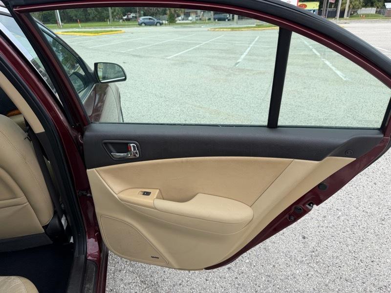 Hyundai Sonata SE 2010