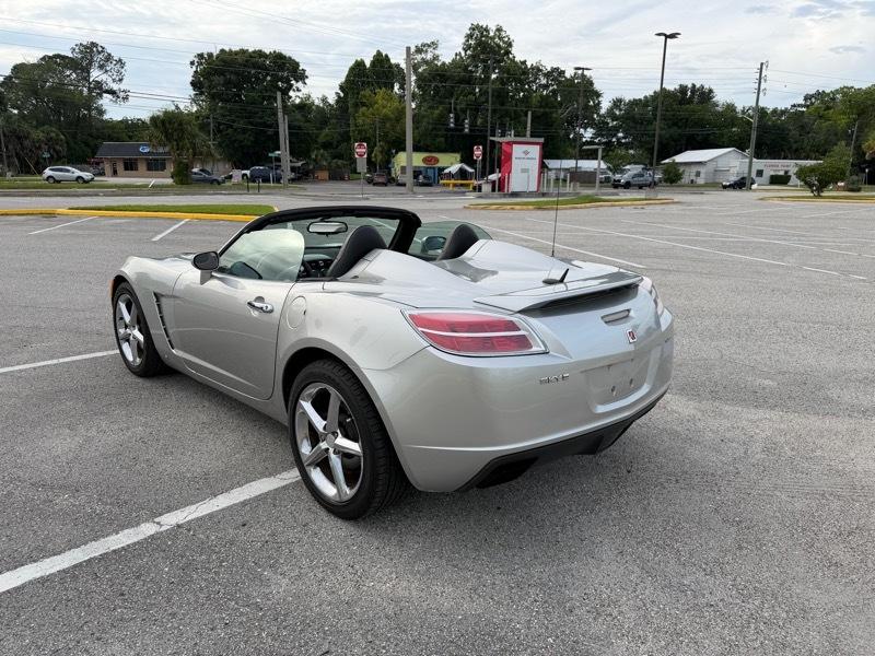 Saturn Sky Red Line 2008