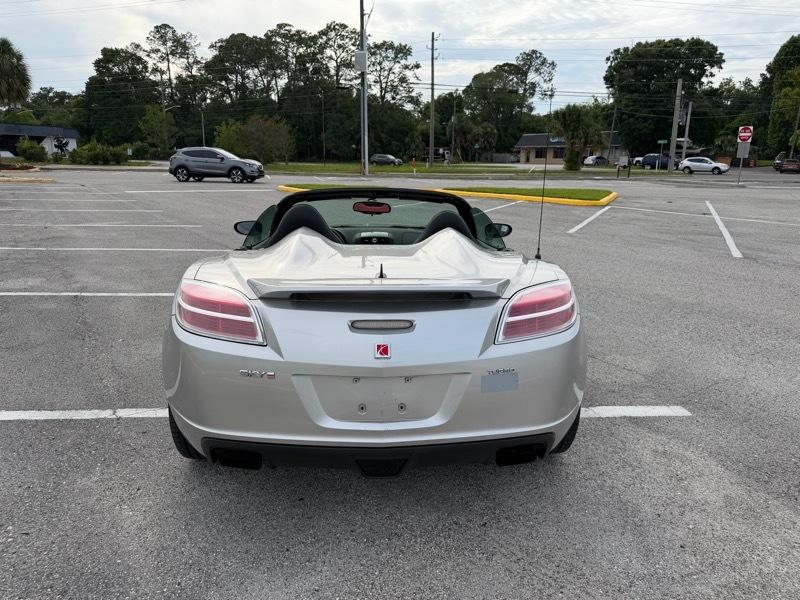 Saturn Sky Red Line 2008