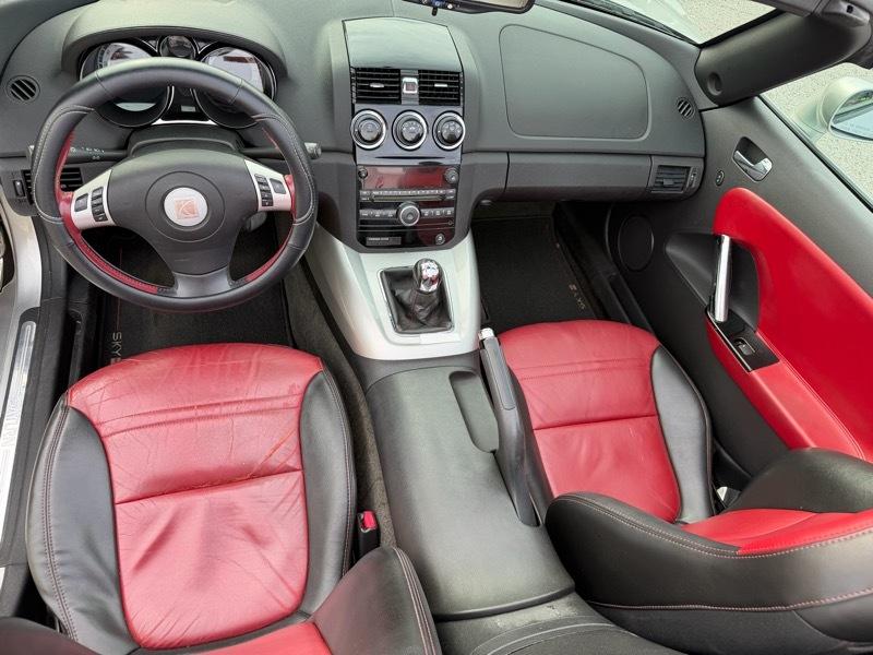 Saturn Sky Red Line 2008
