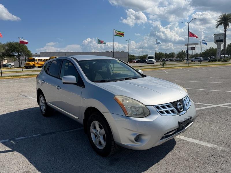 Nissan Rogue S AWD 2013