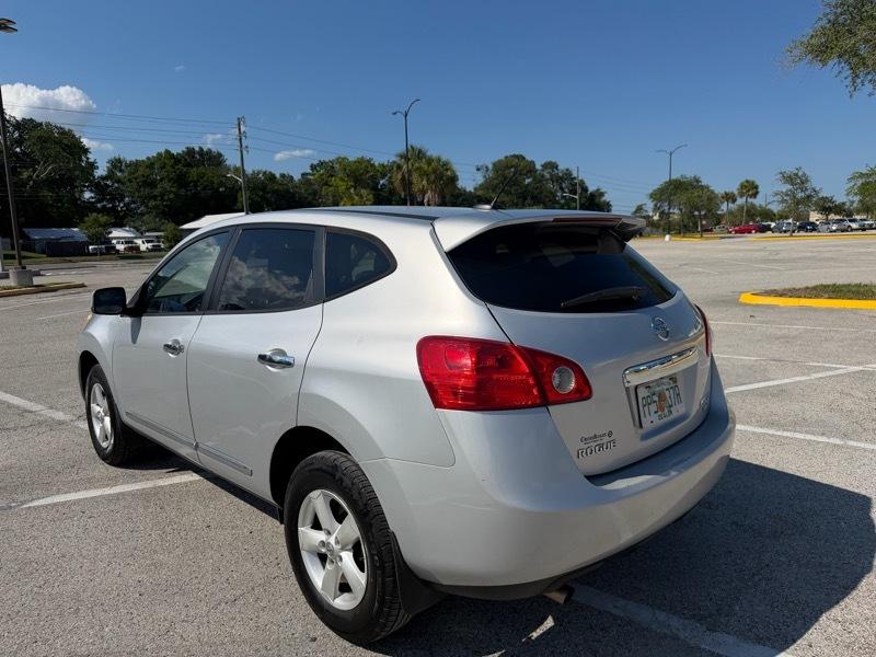 Nissan Rogue S AWD 2013