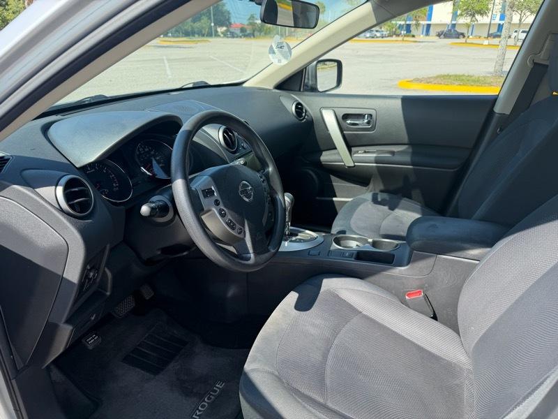 Nissan Rogue S AWD 2013
