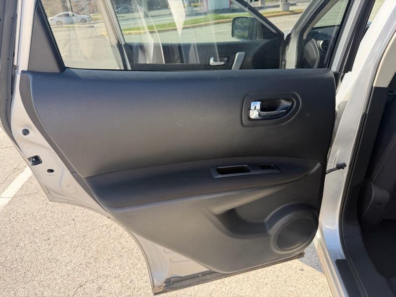 Nissan Rogue S AWD 2013