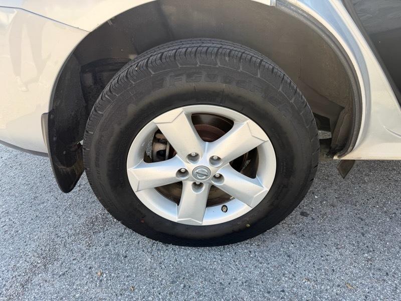 Nissan Rogue S AWD 2013