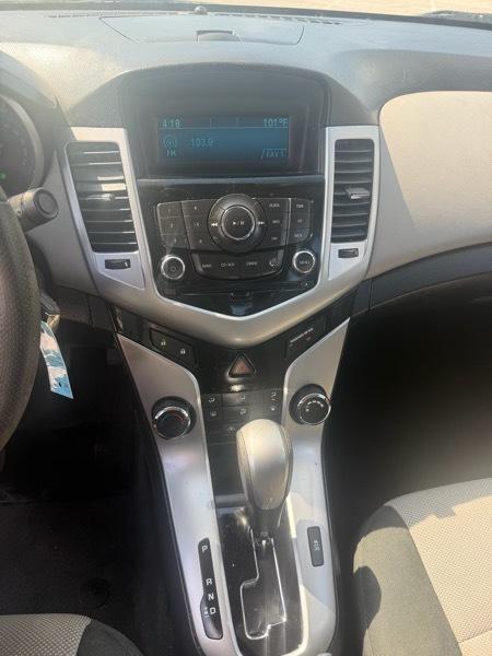 Chevrolet Cruze 2LS 2011