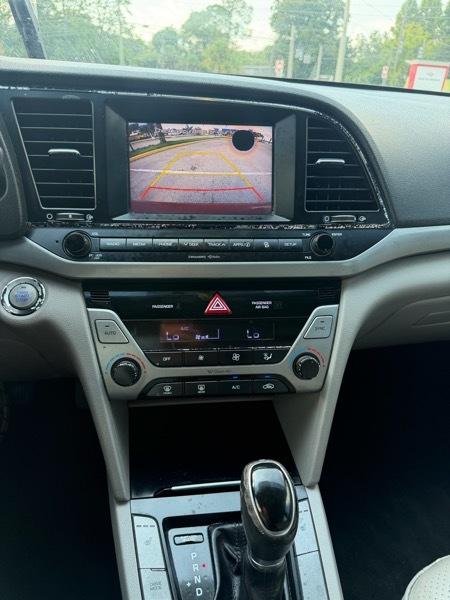 Hyundai Elantra Limited 2017