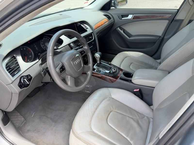 Audi A4 2.0T Sedan quattro Tiptronic 2010