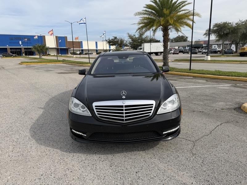 Mercedes-Benz S-Class S550 2013