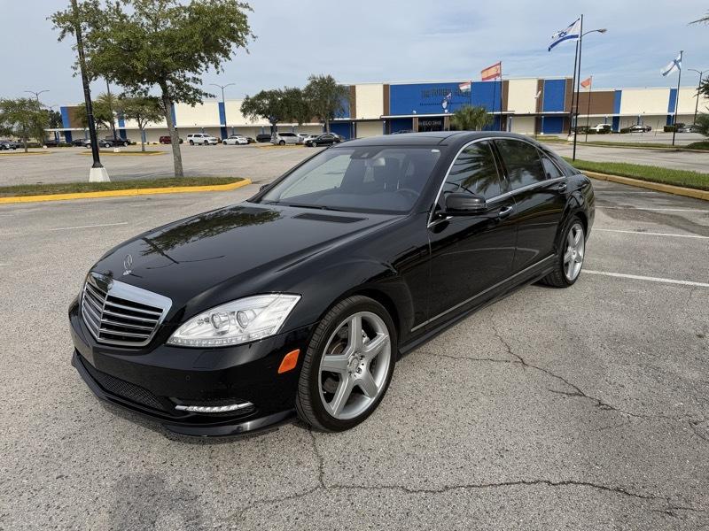 Mercedes-Benz S-Class S550 2013