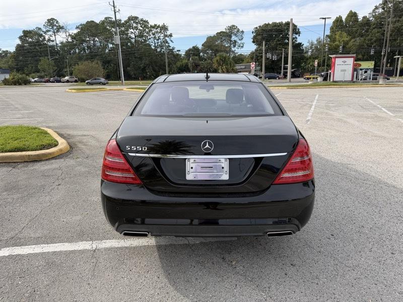 Mercedes-Benz S-Class S550 2013