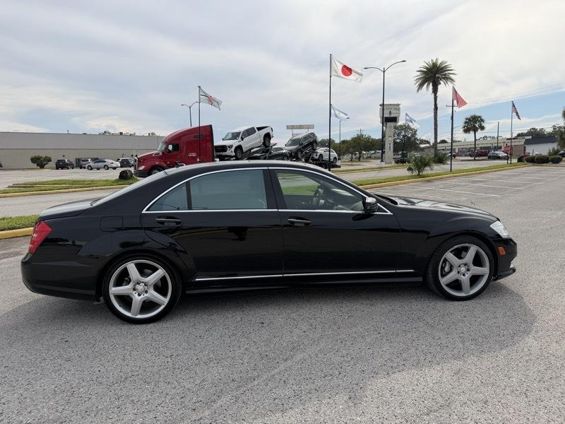 Mercedes-Benz S-Class S550 2013