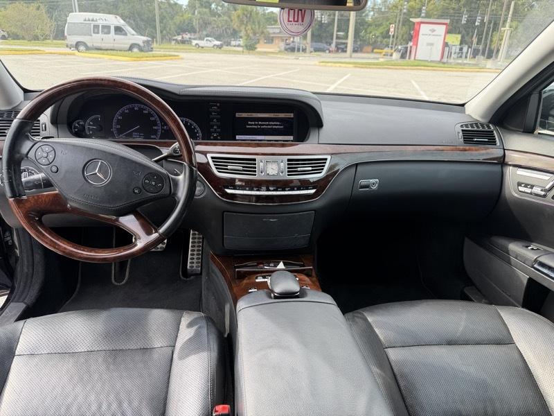 Mercedes-Benz S-Class S550 2013