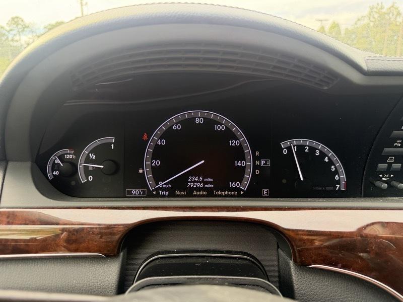 Mercedes-Benz S-Class S550 2013