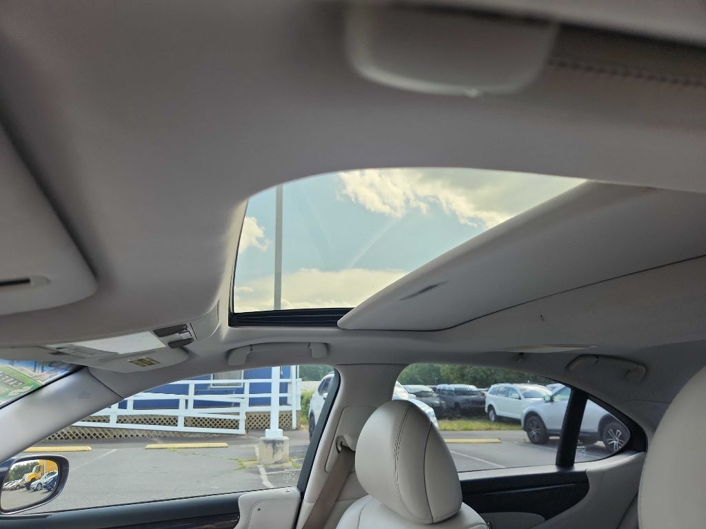 Lexus LS 460 4dr Sdn 2008 Lexus LS 460 4dr Sdn 2008