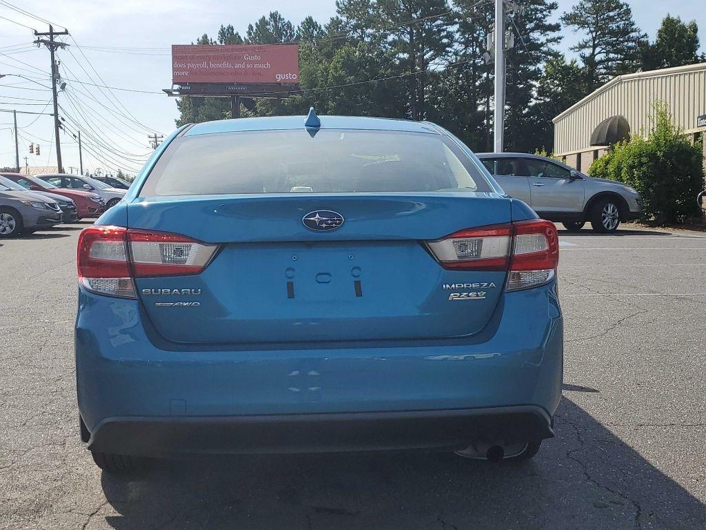 Subaru Impreza 2.0i Premium 4-door CVT 2017