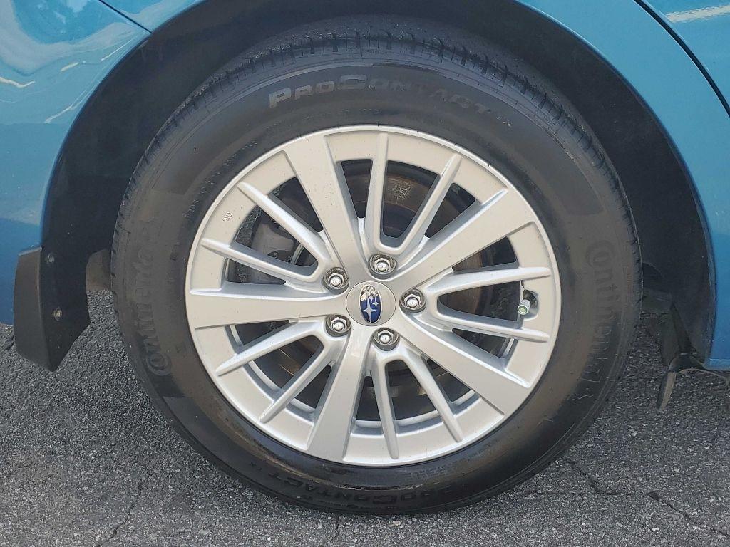Subaru Impreza 2.0i Premium 4-door CVT 2017
