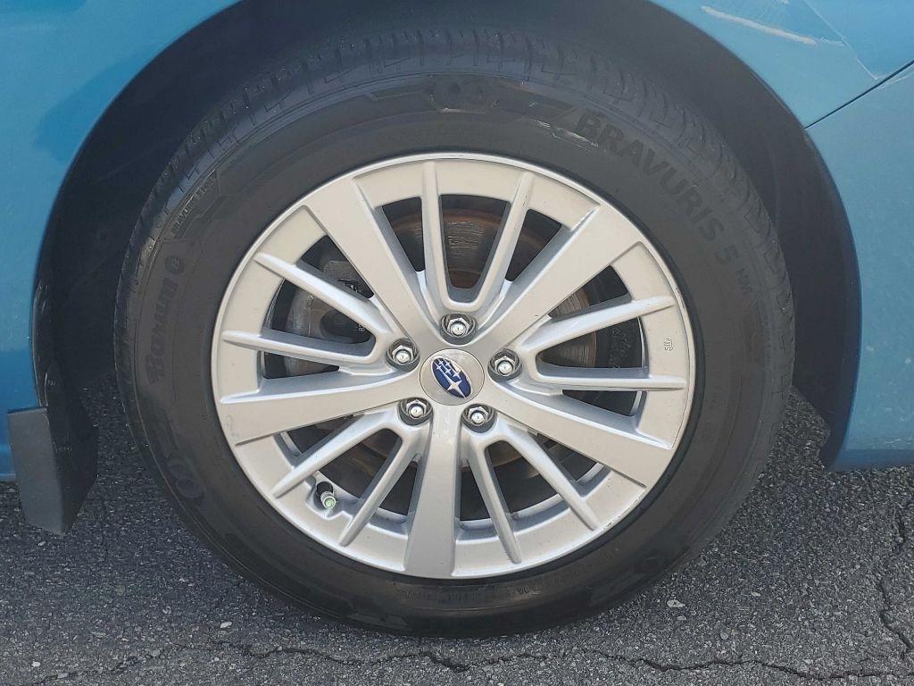 Subaru Impreza 2.0i Premium 4-door CVT 2017