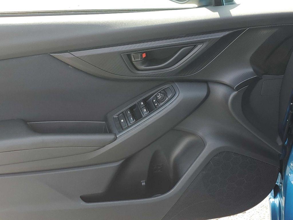 Subaru Impreza 2.0i Premium 4-door CVT 2017