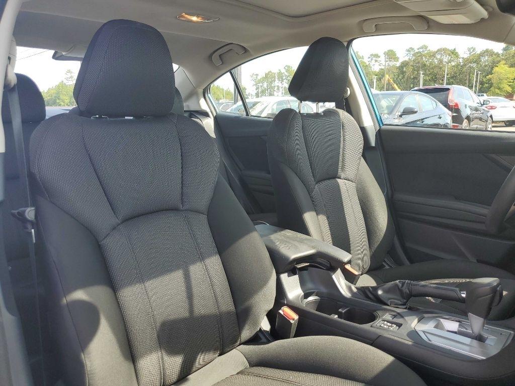Subaru Impreza 2.0i Premium 4-door CVT 2017