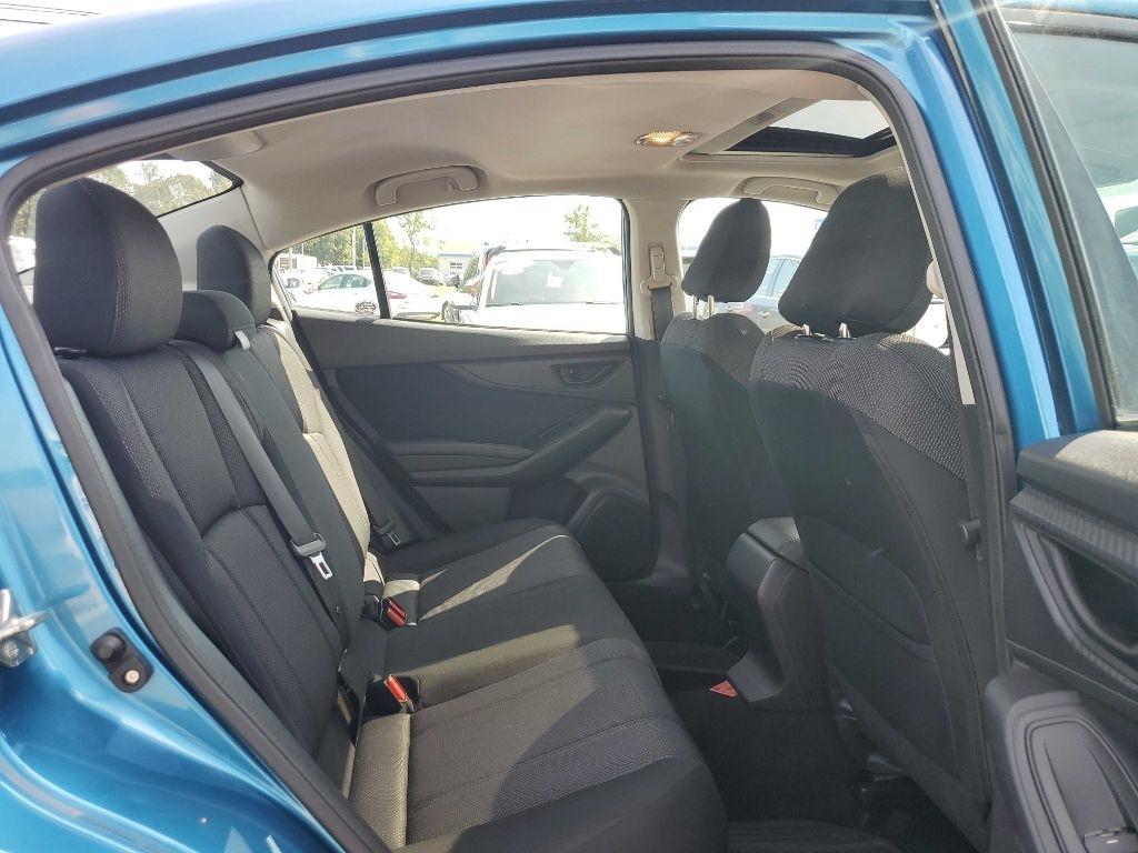 Subaru Impreza 2.0i Premium 4-door CVT 2017