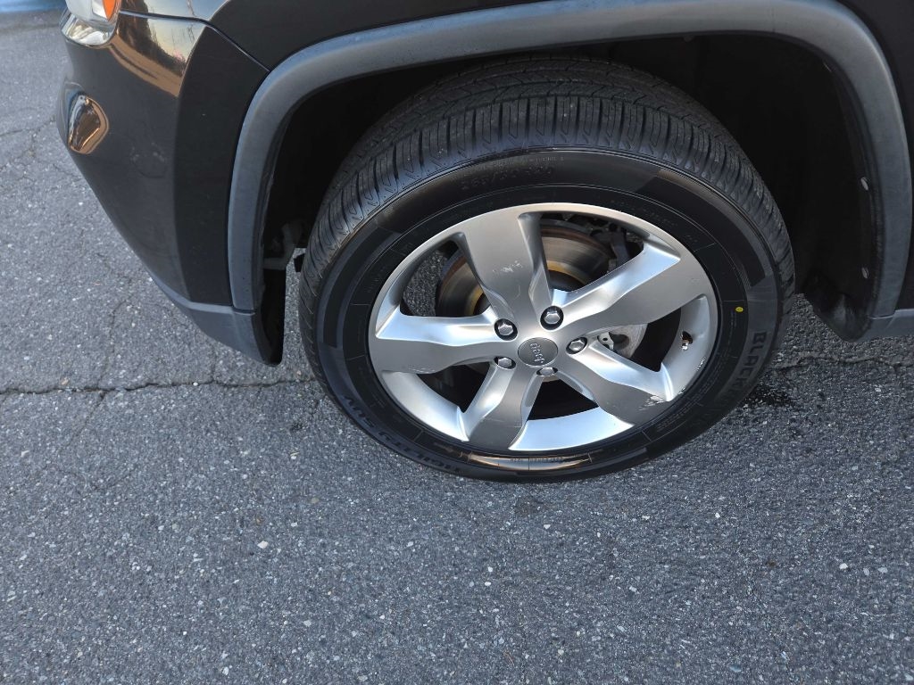 Jeep Grand Cherokee Overland 4WD 2013