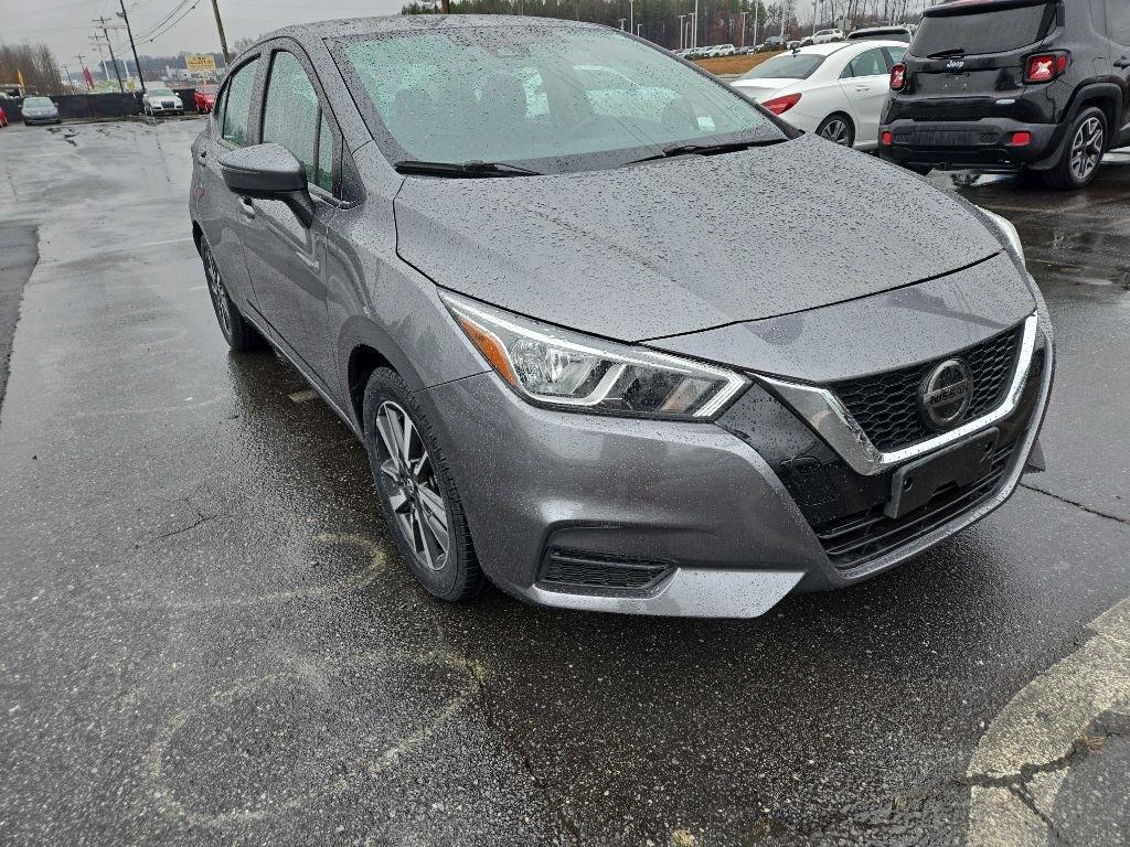 Nissan Versa SV 2021