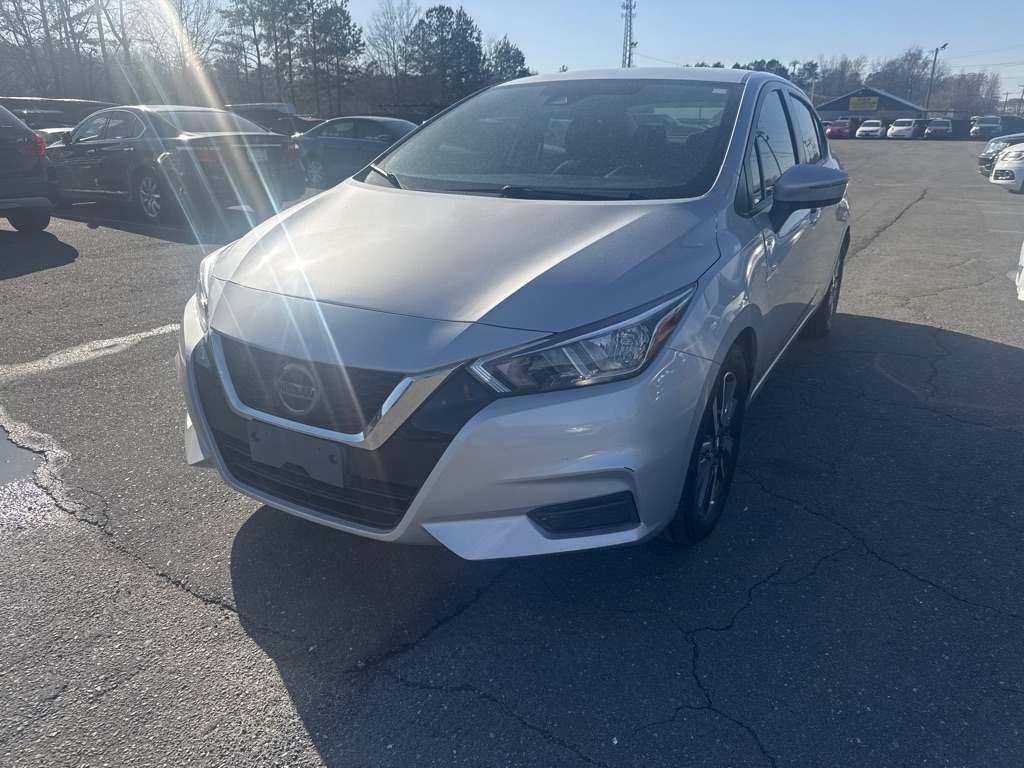 Nissan Versa SV 2021