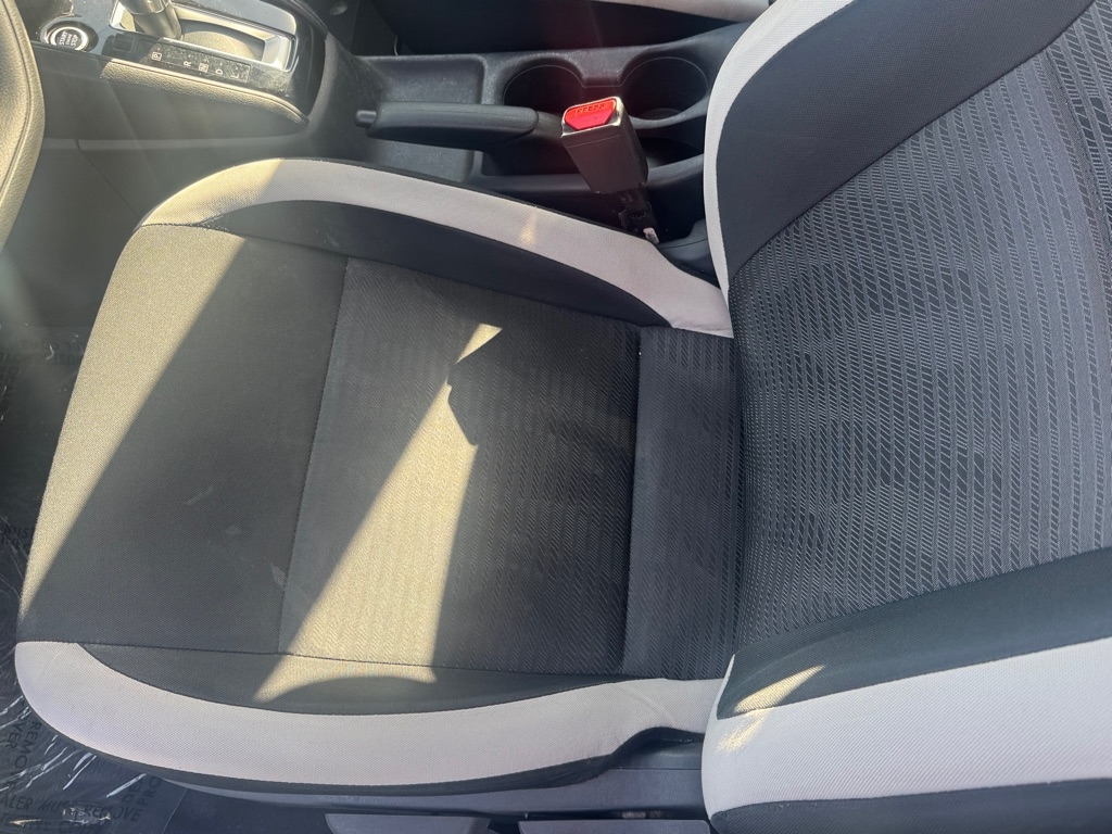 Nissan Versa SV 2021