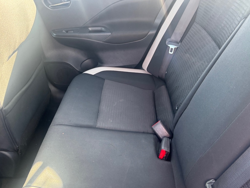 Nissan Versa SV 2021