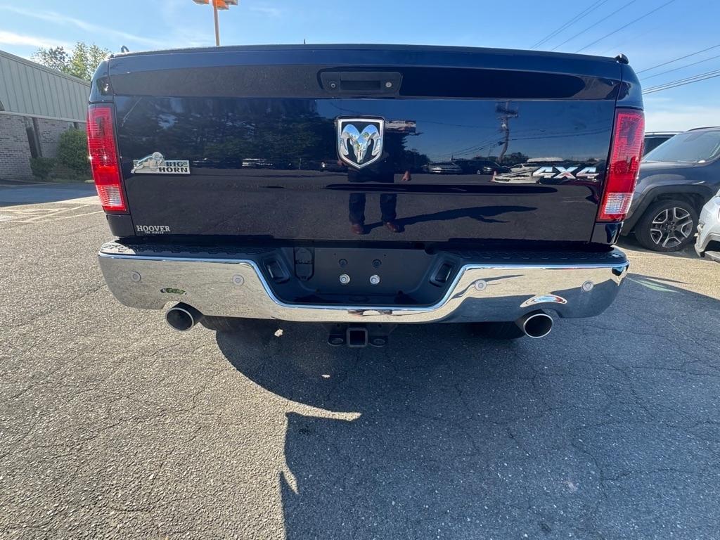 RAM 1500 SLT Crew Cab SWB 4WD 2016